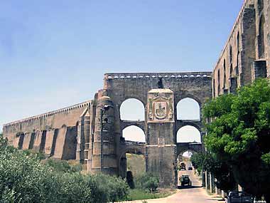 Acueducto Elvas