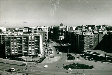 Avenida de colón cruce autopista 1985