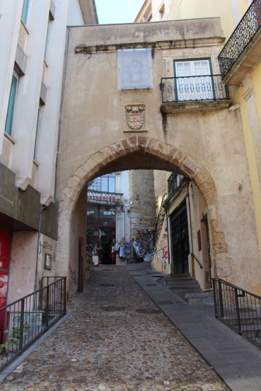 FC6F2842-53A5-4FFF-99B1-38D4A6E13BA5