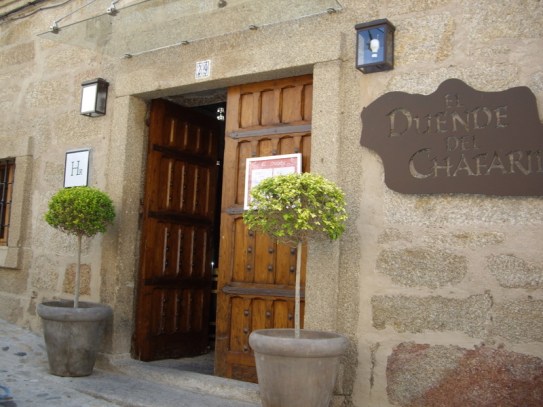 -hote-el-duende-del-chafaril-entrada