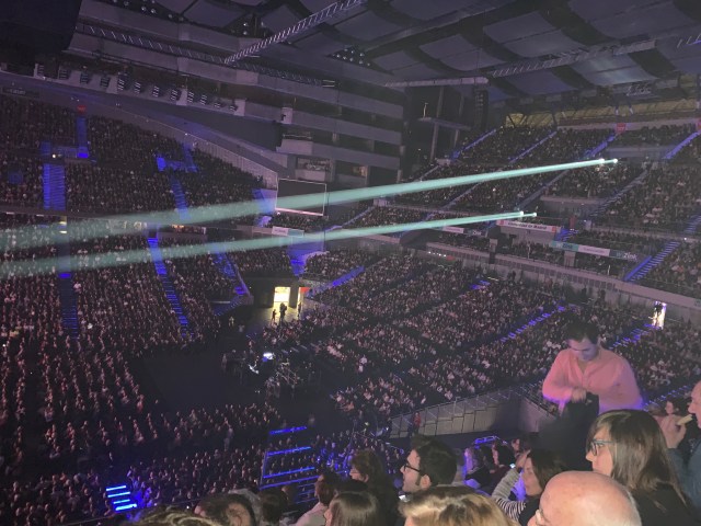 33B729EA-AA76-4A96-A1E9-A7735ABB8ACC